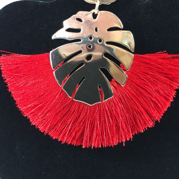 SOLD!! NEW! Red Tassel & Gold Plated Pierced Earrings - Picture 2 of 5